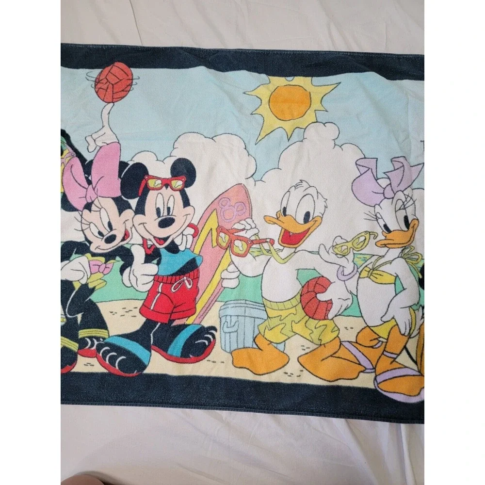 Vintage Disney Mickey Mouse Beach Towel Treasure Island Florida Minnie Donald‎